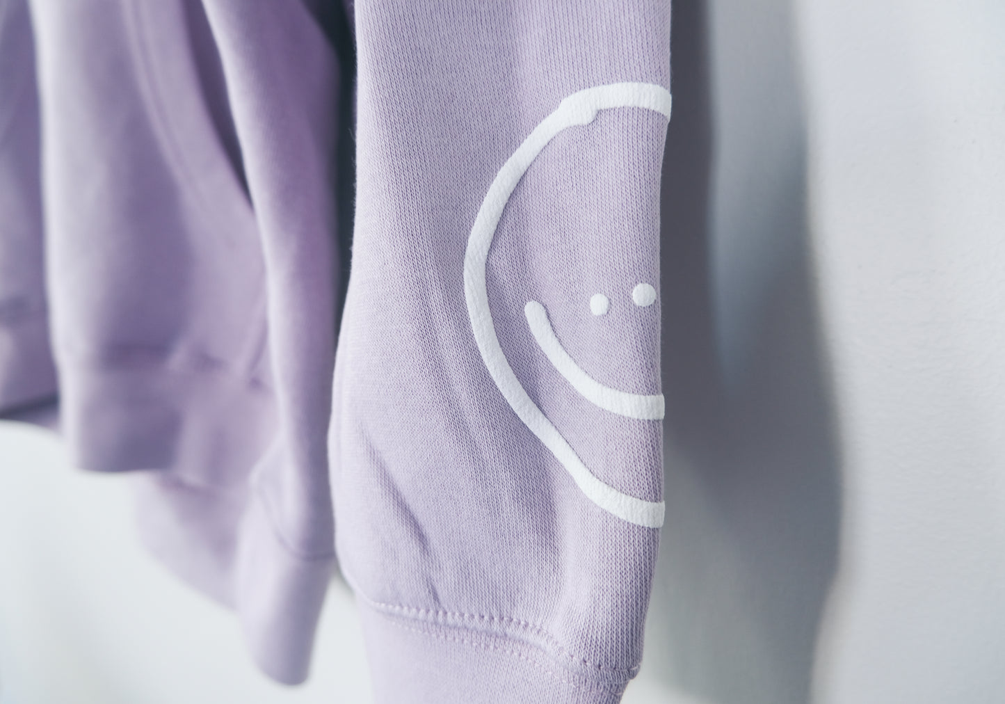 WHO CARES SMILEY SWEATSHIRT